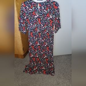 Youth Girls xxl size 18 or women's 0 cotton twill flowered dress with 3/4 sleeve